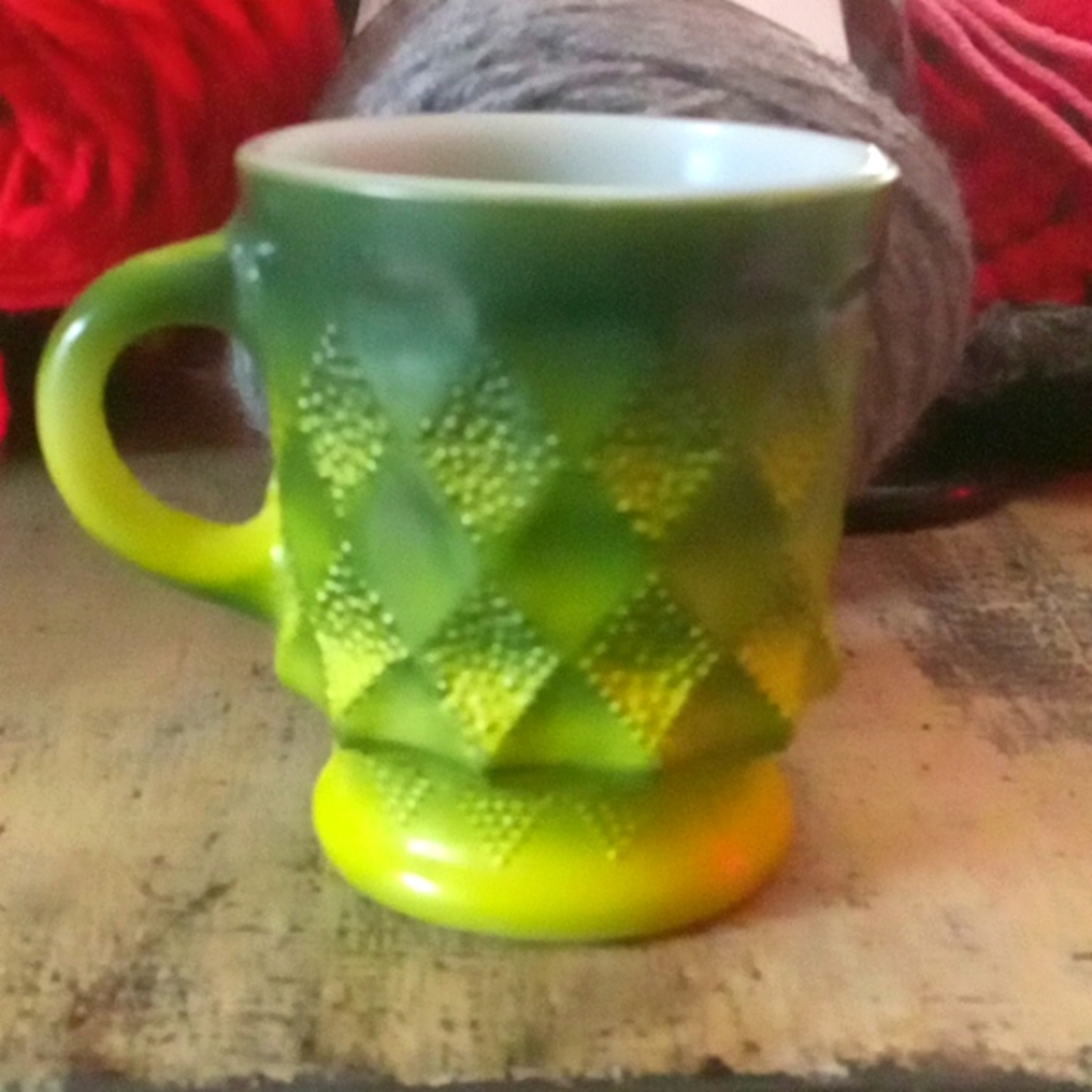 1960s Vintage Fire King/ Anchor Hocking Kimberly Diamond Mug 🥑 Green Matte